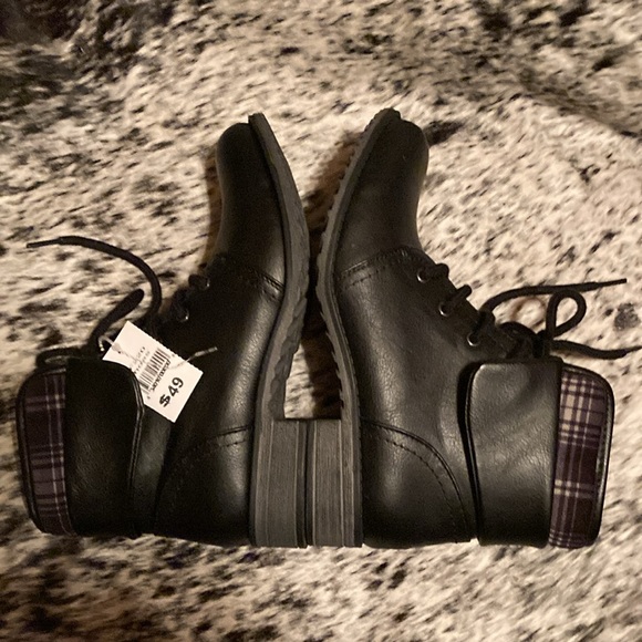 NWT White Mountain booties - Picture 7 of 9